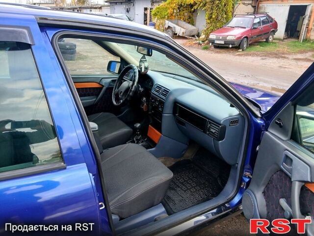 Опель Вектра, объемом двигателя 1.6 л и пробегом 320 тыс. км за 1599 $, фото 11 на Automoto.ua