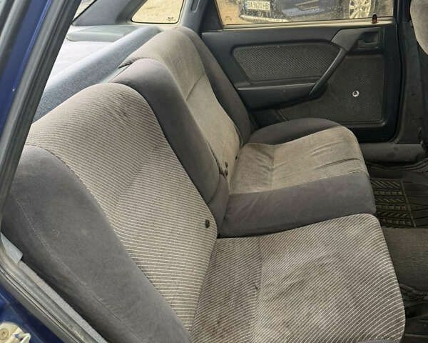 Опель Вектра, об'ємом двигуна 0 л та пробігом 300 тис. км за 998 $, фото 12 на Automoto.ua