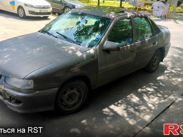Опель Вектра, объемом двигателя 1.8 л и пробегом 0 тыс. км за 999 $, фото 3 на Automoto.ua