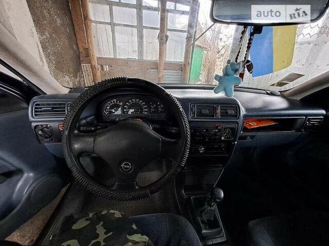 Опель Вектра, об'ємом двигуна 1.4 л та пробігом 255 тис. км за 1500 $, фото 10 на Automoto.ua