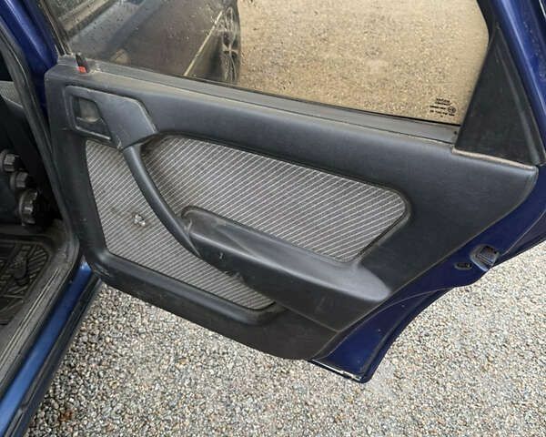 Опель Вектра, об'ємом двигуна 0 л та пробігом 300 тис. км за 998 $, фото 11 на Automoto.ua