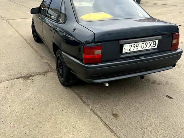 Опель Вектра 1991 в Харькове на Automoto.ua Опель Вектра, объемом двигателя 1.6 л и пробегом 200 тыс. км за 1000 $, фото 3 на Automoto.ua
