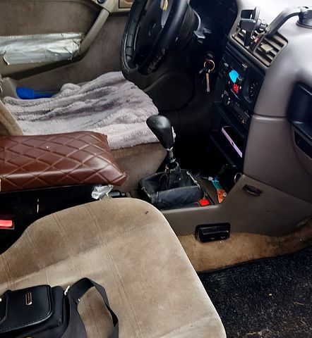 Опель Вектра, объемом двигателя 1.8 л и пробегом 0 тыс. км за 700 $, фото 2 на Automoto.ua