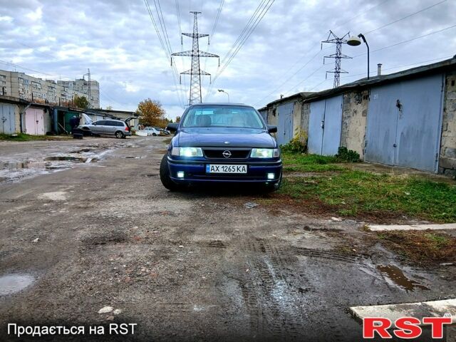 Опель Вектра, объемом двигателя 1.6 л и пробегом 320 тыс. км за 1599 $, фото 4 на Automoto.ua