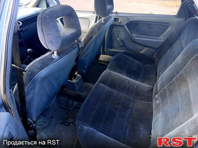 Опель Вектра, объемом двигателя 2 л и пробегом 234 тыс. км за 900 $, фото 5 на Automoto.ua