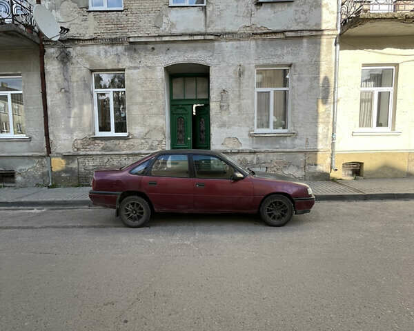Опель Вектра, объемом двигателя 2 л и пробегом 300 тыс. км за 700 $, фото 3 на Automoto.ua