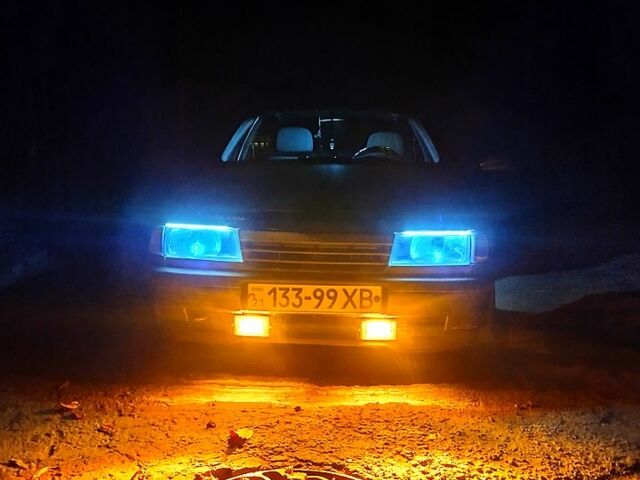 Опель Вектра, объемом двигателя 16 л и пробегом 294 тыс. км за 1900 $, фото 2 на Automoto.ua
