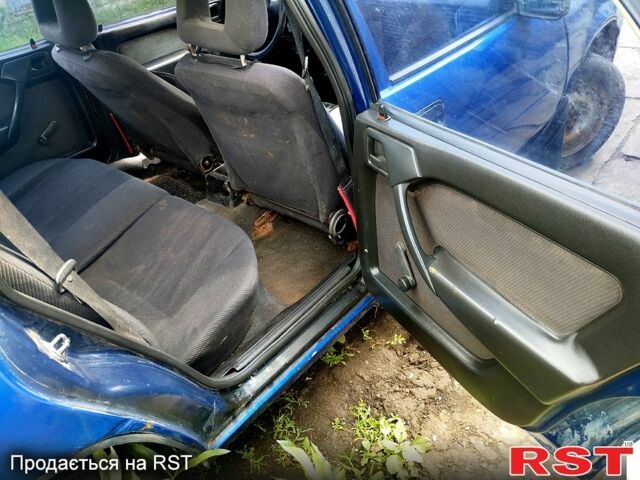 Опель Вектра, объемом двигателя 1.6 л и пробегом 200 тыс. км за 600 $, фото 7 на Automoto.ua