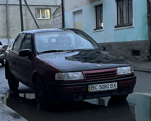 Опель Вектра, объемом двигателя 2 л и пробегом 300 тыс. км за 700 $, фото 1 на Automoto.ua