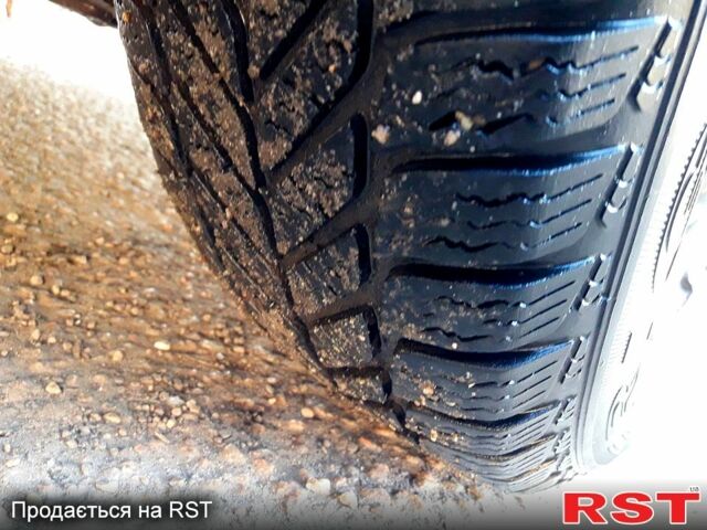 Опель Вектра, объемом двигателя 20 л и пробегом 168 тыс. км за 1270 $, фото 4 на Automoto.ua