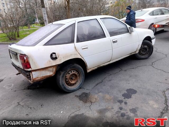 Опель Вектра, объемом двигателя 2 л и пробегом 222 тыс. км за 350 $, фото 1 на Automoto.ua