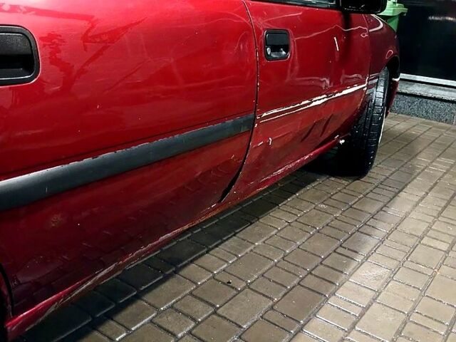 Опель Вектра, объемом двигателя 18 л и пробегом 478 тыс. км за 1300 $, фото 5 на Automoto.ua
