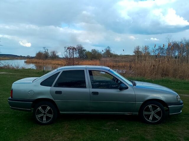 Опель Вектра, об'ємом двигуна 18 л та пробігом 399 тис. км за 1400 $, фото 2 на Automoto.ua
