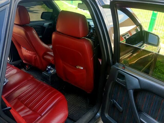 Опель Вектра, объемом двигателя 1.8 л и пробегом 0 тыс. км за 1800 $, фото 7 на Automoto.ua