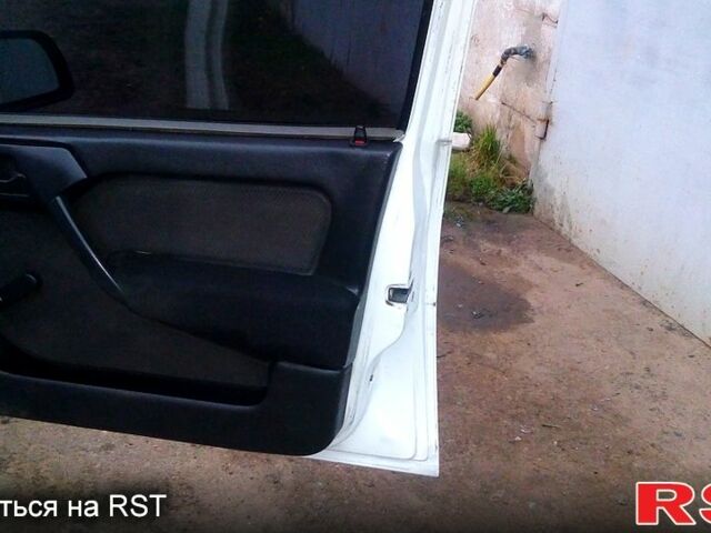 Опель Вектра, объемом двигателя 1.8 л и пробегом 160 тыс. км за 1350 $, фото 6 на Automoto.ua