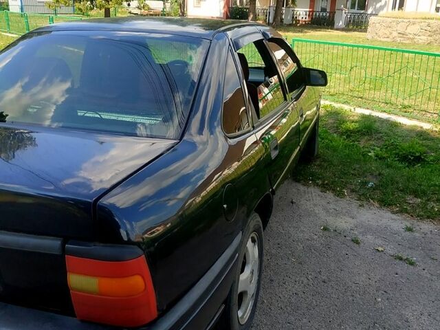 Опель Вектра, объемом двигателя 1.8 л и пробегом 0 тыс. км за 1800 $, фото 10 на Automoto.ua