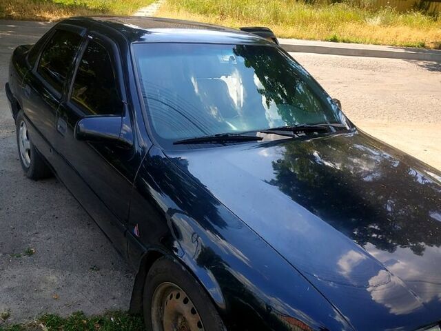 Опель Вектра, объемом двигателя 1.8 л и пробегом 0 тыс. км за 1800 $, фото 6 на Automoto.ua