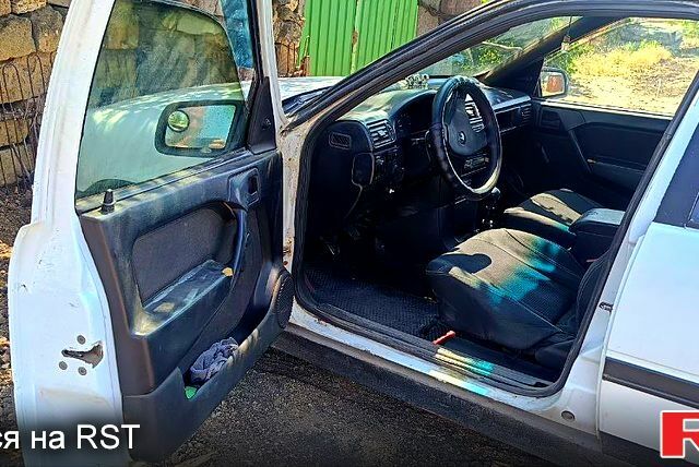 Опель Вектра, об'ємом двигуна 1.8 л та пробігом 0 тис. км за 1450 $, фото 1 на Automoto.ua