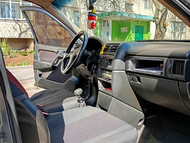 Опель Вектра, объемом двигателя 16 л и пробегом 0 тыс. км за 1320 $, фото 2 на Automoto.ua