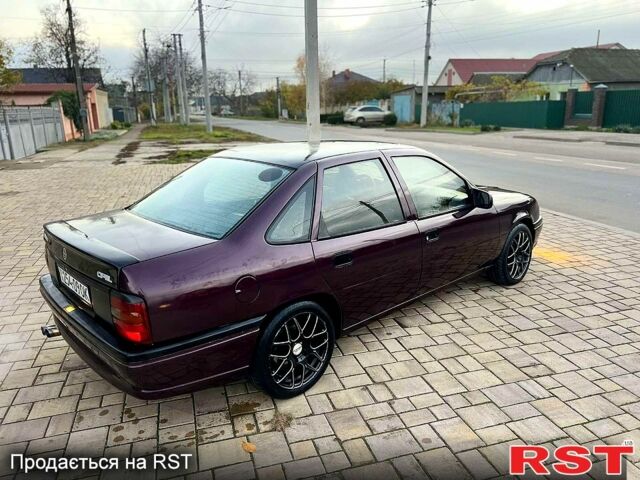 Опель Вектра, объемом двигателя 2.5 л и пробегом 293 тыс. км за 1999 $, фото 3 на Automoto.ua