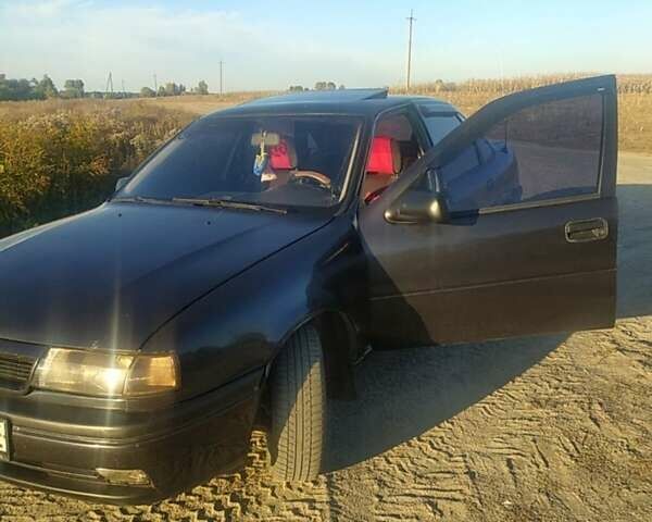 Опель Вектра, об'ємом двигуна 1.6 л та пробігом 333 тис. км за 2200 $, фото 3 на Automoto.ua