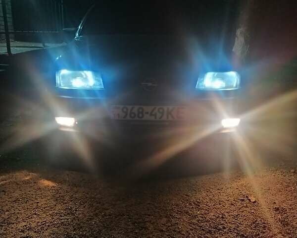 Опель Вектра, об'ємом двигуна 1.6 л та пробігом 333 тис. км за 2200 $, фото 1 на Automoto.ua