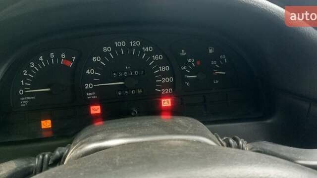 Опель Вектра, объемом двигателя 1.6 л и пробегом 536 тыс. км за 1900 $, фото 3 на Automoto.ua