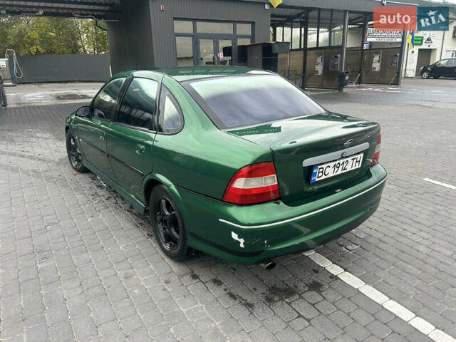 Опель Вектра, объемом двигателя 2 л и пробегом 357 тыс. км за 1750 $, фото 4 на Automoto.ua