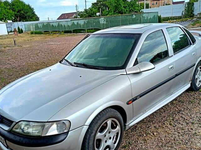 Опель Вектра, об'ємом двигуна 1.6 л та пробігом 303 тис. км за 2300 $, фото 2 на Automoto.ua