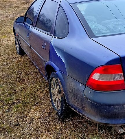 Опель Вектра, об'ємом двигуна 1.6 л та пробігом 200 тис. км за 1550 $, фото 5 на Automoto.ua