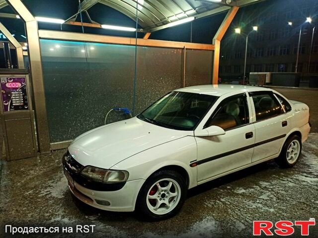 Опель Вектра, объемом двигателя 16 л и пробегом 360 тыс. км за 2300 $, фото 5 на Automoto.ua