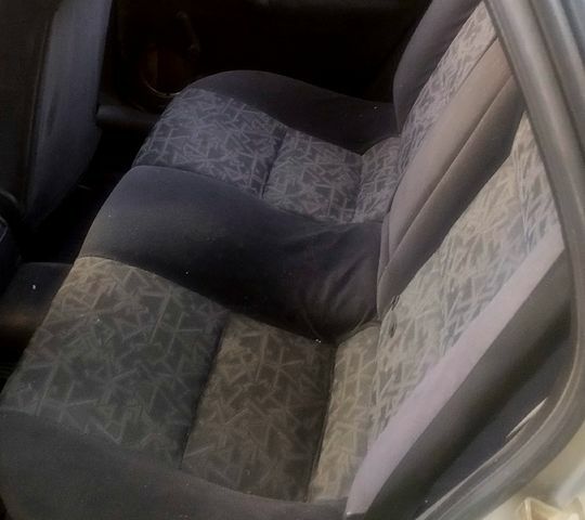 Опель Вектра, об'ємом двигуна 1.6 л та пробігом 320 тис. км за 1500 $, фото 3 на Automoto.ua