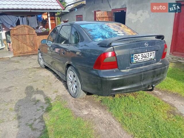 Опель Вектра, объемом двигателя 2 л и пробегом 340 тыс. км за 1699 $, фото 3 на Automoto.ua