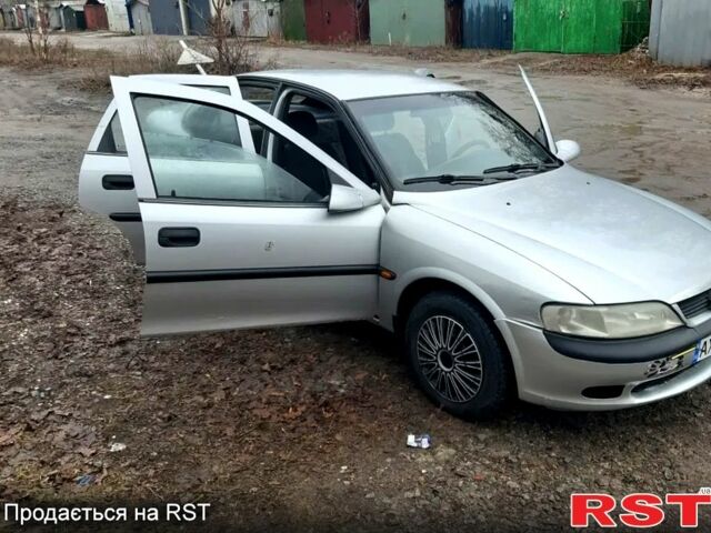 Опель Вектра, об'ємом двигуна 18 л та пробігом 0 тис. км за 2200 $, фото 2 на Automoto.ua