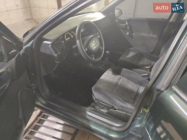 Опель Вектра, объемом двигателя 1.8 л и пробегом 280 тыс. км за 2200 $, фото 4 на Automoto.ua