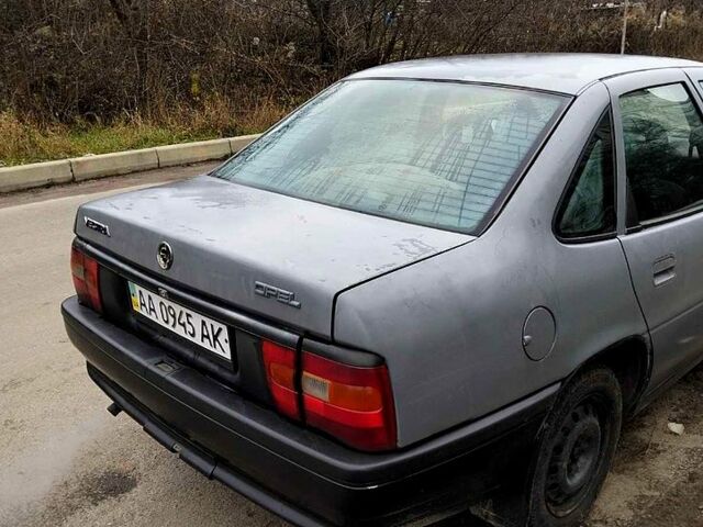 Опель Вектра, объемом двигателя 1.8 л и пробегом 200 тыс. км за 1150 $, фото 3 на Automoto.ua