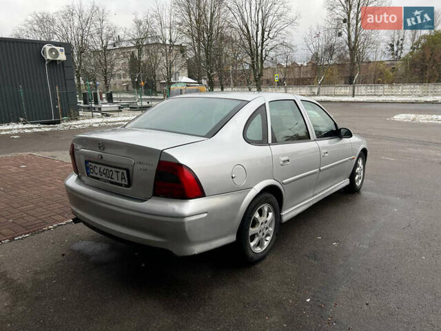Опель Вектра, объемом двигателя 1.6 л и пробегом 360 тыс. км за 2850 $, фото 4 на Automoto.ua