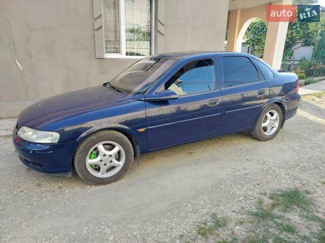 Опель Вектра, объемом двигателя 1.6 л и пробегом 400 тыс. км за 3400 $, фото 7 на Automoto.ua