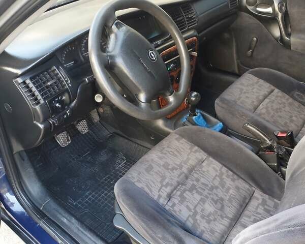 Опель Вектра, объемом двигателя 1.6 л и пробегом 400 тыс. км за 3400 $, фото 4 на Automoto.ua