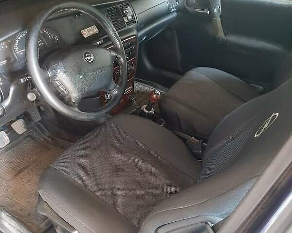 Опель Вектра, объемом двигателя 2 л и пробегом 273 тыс. км за 4200 $, фото 5 на Automoto.ua
