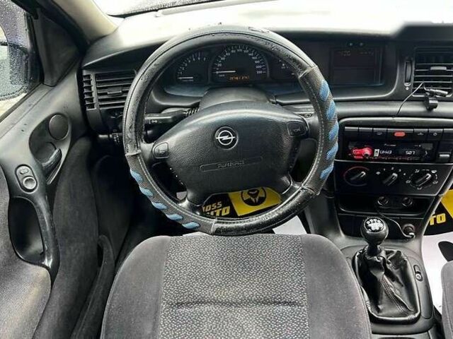 Опель Вектра, об'ємом двигуна 0 л та пробігом 297 тис. км за 2700 $, фото 13 на Automoto.ua