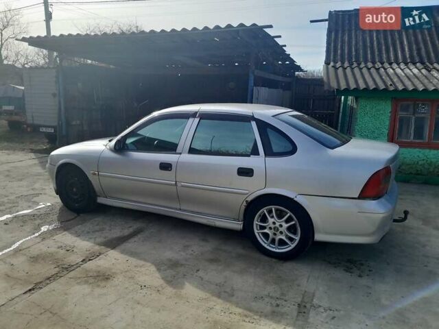 Опель Вектра, объемом двигателя 1.8 л и пробегом 248 тыс. км за 3100 $, фото 7 на Automoto.ua