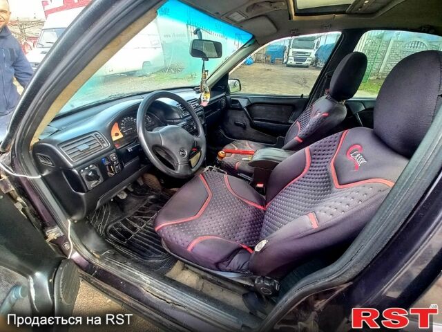 Опель Вектра, объемом двигателя 1.6 л и пробегом 0 тыс. км за 1200 $, фото 5 на Automoto.ua