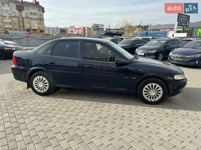 Опель Вектра, объемом двигателя 0 л и пробегом 280 тыс. км за 3500 $, фото 1 на Automoto.ua