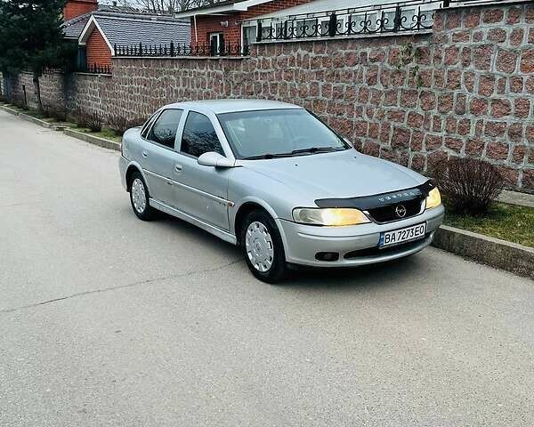 Опель Вектра, об'ємом двигуна 1.6 л та пробігом 377 тис. км за 2400 $, фото 1 на Automoto.ua