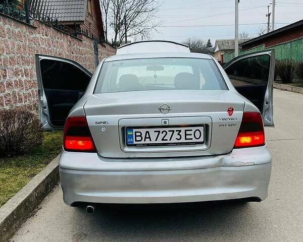 Опель Вектра, об'ємом двигуна 1.6 л та пробігом 377 тис. км за 2400 $, фото 20 на Automoto.ua