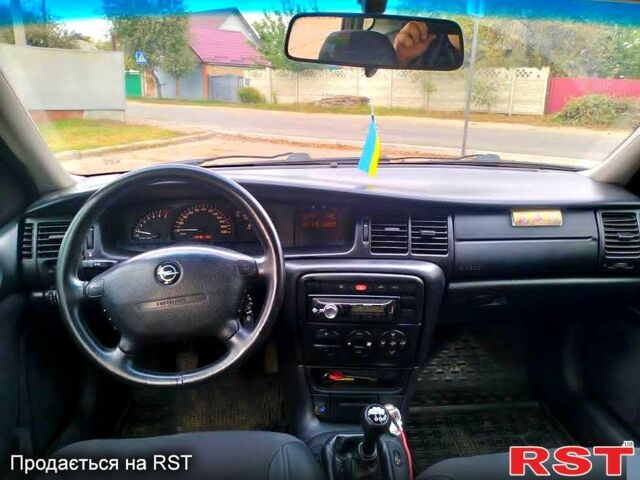 Опель Вектра, об'ємом двигуна 1.8 л та пробігом 123 тис. км за 2300 $, фото 2 на Automoto.ua