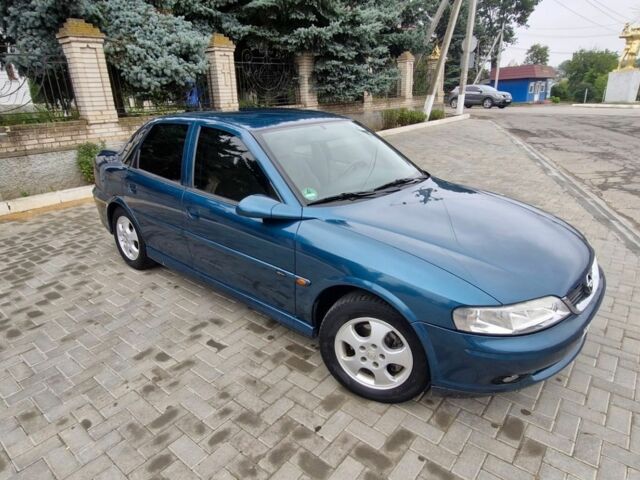 Опель Вектра, объемом двигателя 1.8 л и пробегом 180 тыс. км за 4500 $, фото 13 на Automoto.ua