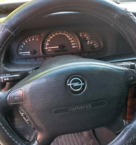 Опель Вектра, объемом двигателя 0 л и пробегом 348 тыс. км за 3600 $, фото 5 на Automoto.ua