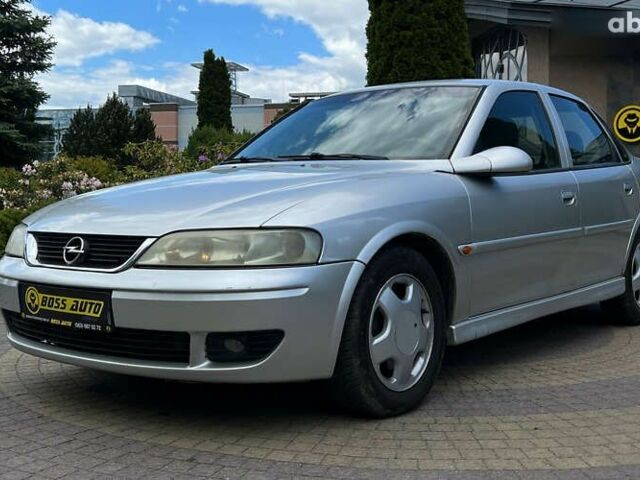 Опель Вектра, объемом двигателя 2.2 л и пробегом 251 тыс. км за 2999 $, фото 2 на Automoto.ua